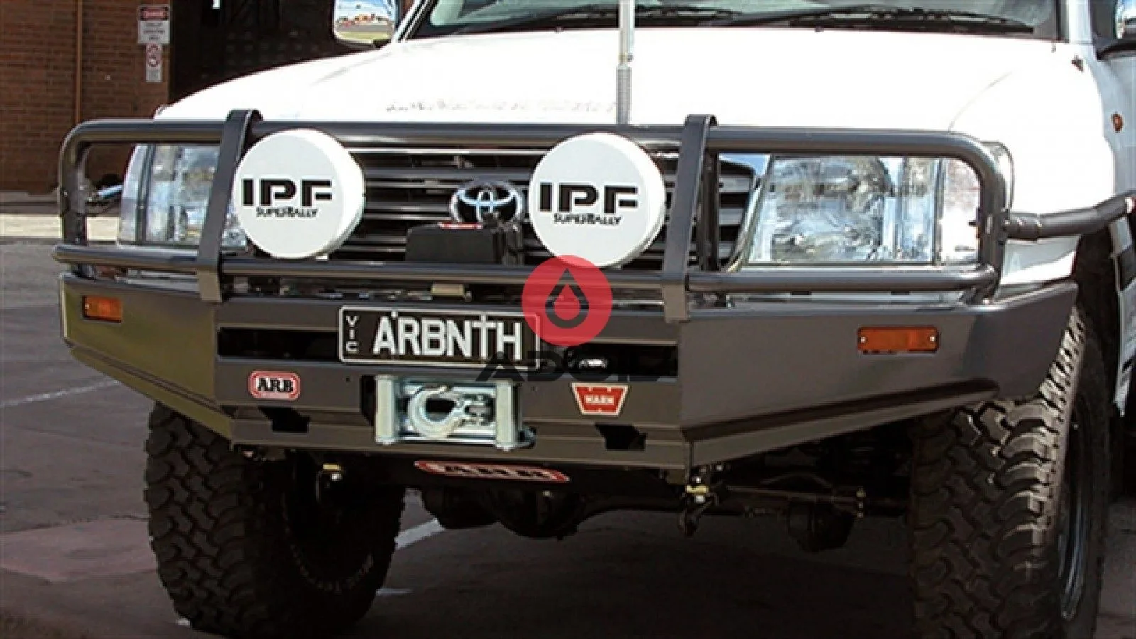 Передний бампер ARB Toyota LC 100 2002+